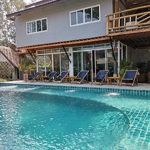 Bambie Boutique Home & Resort